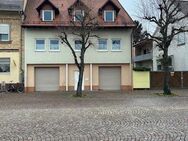 Zweifamilienhaus in gepflegtem Zustand im altem Ortskern von Waghäusel-Kirrlach - Waghäusel