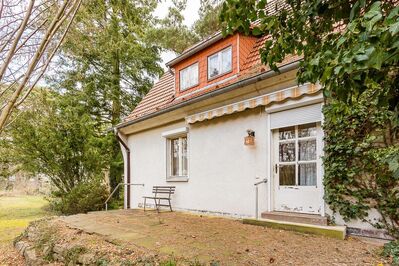 Stilvolles Einfamilienhaus mit altem Baumbestand in Schönwalde