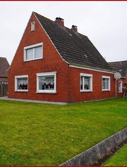 Solide Bausubstanz, großes Grundstück und neuwertiges Bad - Einfamilienhaus in Weener! - Weener