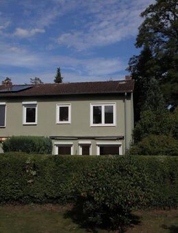 Endreihenhaus mit Vollkeller renoviert in Spitzenlage von Alt-Rahlstedt - Hamburg
