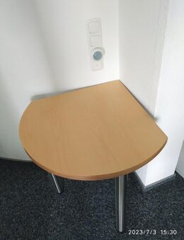 Beistelltisch Holztisch für die Raumecke 65x65cm - Fulda Zentrum