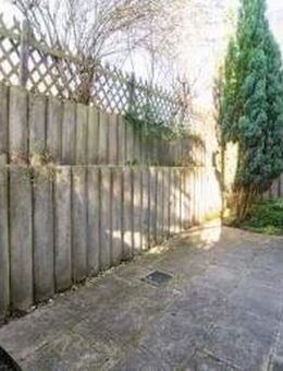 Helle 1- Zimmer Wohnung mit großem Balkon und Garage - 5,7% Rendite für Kapitalanleger - Stuttgart