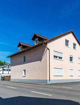 Lichtdurchflutete 3-Zimmer-Dachgeschosswohnung mit Stellplatz - ruhiges Wohnen im Naturparadies Dollnstein - Dollnstein