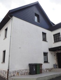 Solides Einfamilienhaus - bereit für frische Ideen - Höhr-Grenzhausen