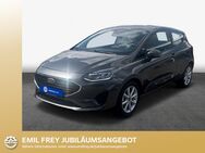 Ford Fiesta, 1.1 COOL&CONNECT, Jahr 2022 - Magdeburg
