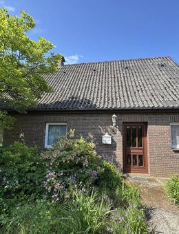 Landleben mit Herz - Gemütliches Haus, großer Garten, viele Möglichkeiten - Zernien