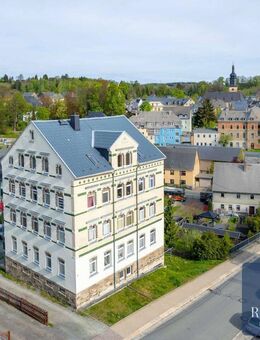 WOW! 4-Raum-Dachgeschosswohnung mit Wanne und Dusche in Thum im Erzgebirge - Thum
