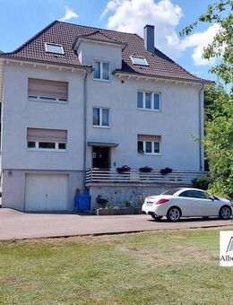 Interessantes 2-3 Familienhaus mit schönem Garten (Bauplatz) in Albstadt-Truchtelfingen - Albstadt