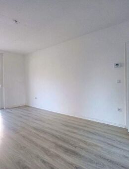 4-Zimmer-Whg. mit Laminat, zentral gelegen - Minden (Nordrhein-Westfalen)