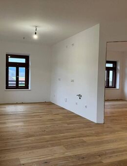 SOFORT EINZIEHEN! 107 m² Loft-Wohnung mit Altbau-Stil in Freilassing! - Freilassing