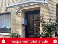 Nur 3 Gehminuten zum Tönninger Hafen! Einfamilienhaus mit gepflegtem Garten und Garage! - Tönning