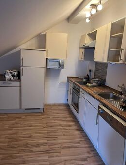 Mieten Sie diese schöne 3 Zimmer DG Wohnung in 94078 Freyung - Freyung