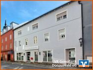 Vermietetes Wohn- und Geschäftsgebäude in hervorragender Lage von Viechtach - Viechtach