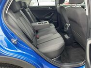 VW T-Roc, 1.0 TSI Life, Jahr 2024 - Saal (Donau)