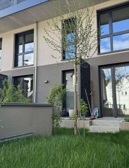 Familiendomizil zum wohlfühlen! Mit Gartenanteil und Balkon *Effizienzhaus 55* - Eltville (Rhein)