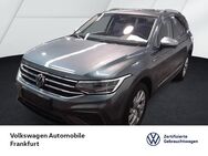 VW Tiguan, 1.5 TSI Allspace Life BJ23CZ, Jahr 2023 - Frankfurt (Main)