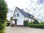 M 563 - Charmante Doppelhaushälfte mit Keller und Doppelgarage auf nicht einsehbarem Grundstück in begehrter Wohnlage von "Heukamps Tannen"! - Lingen (Ems)