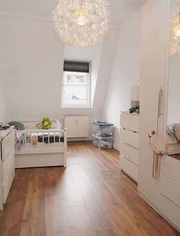 Großzügiges Wohnen mit nostalgischem Flair in Köln-Deutz - Köln