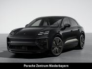 Porsche Macan, Turbo | Hinterachslenkung | |, Jahr 2022 - Plattling