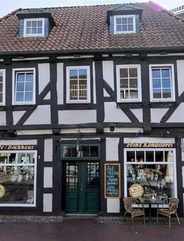 Historisches Fachwerk-Wohn- und/oder Geschäftshaus mit 3 Etagen in zentraler Lage! - Barnstorf