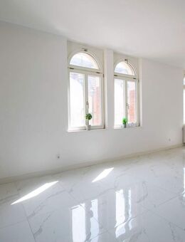 Hier wohnt das Glück – Charmante 2½-Zimmer-Wohnung zum Erstbezug nach Sanierung - Stuttgart