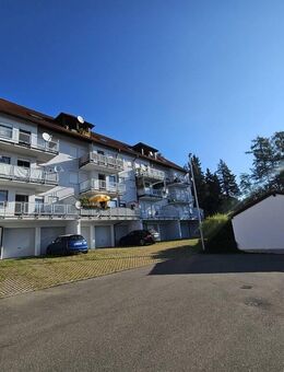 Schöne 2 Zimmer Dachgeschosswohnung in Bitz - Bitz
