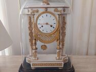 Kamin- Tisch- Uhr Pendule mit Echtglashaube ca 200 Jahre alt aus Frankreich. - Rheda-Wiedenbrück Wiedenbrück