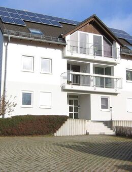 Wohnung gesucht? Diese 1-Raum-Wohnung sucht neue Mieter! - Bad Lobenstein