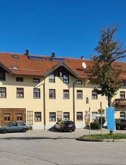 Attraktives MFH mit Gewerbefläche - hohes Renditepotential - Schnaitsee