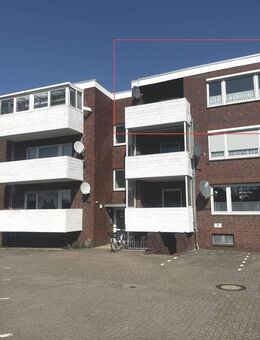 Charmante Wohnung im Dachgeschoss mit Balkon in zentraler Lage - Schortens