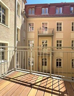 *Erstbezug* Helle 3-Zimmer-Wohnung mit EBK und Balkon unweit der Altstadt - Halle (Saale)