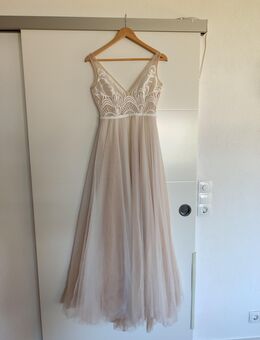 Brautkleid, creme, rose, Gr. 34/36 - Hilzingen