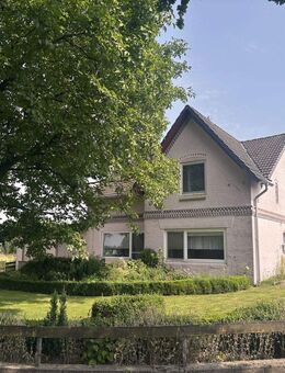 NEUER PREIS: Charmantes Haus mit Potenzial für Handwerker in EMBÜHREN - Embühren