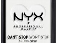 NYX Puder Professional Makeup CSWS Mattifying Powder, Verschmiert nicht, deckt zuverlässig, setzt sich nicht ab, mattierend.