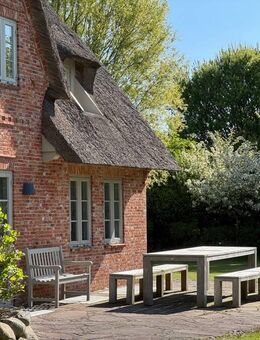 Luxuriöses Einzelhaus mit separatem Gästetrakt ! - Sylt