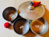 Klangschalen Set - Singing bowl und Becken - Chakra Yoga Meditation Klangmassage - Schifferstadt