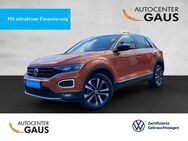 VW T-Roc, 1.0 TSI United, Jahr 2020 - Bielefeld