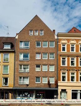 Wohn- und Geschäftshaus mit Entwicklungspotenzial in zukünftiger Bestlage der Lübecker Altstadt - Lübeck