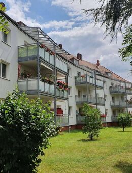 frisch renoviert I 3 Zimmer I Balkon I Tageslichtbad mit Wanne - Leipzig