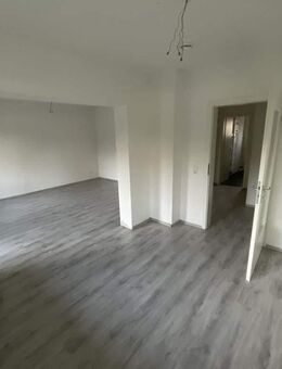 2-Zimmerwohnung im Erdgeschoss mit Balkon und ebenerdiger Dusche - Herne