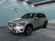 Mercedes GLC 300, e Komfort Advanced Paket u v m, Jahr 2021 - München