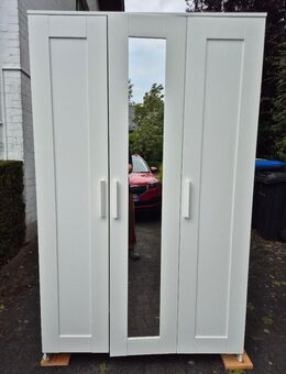 IKEA BRIMNES Kleiderschrank 3-türig weiß mit Spiegel 117x190 ++ keine Defekte ++ - Simmerath
