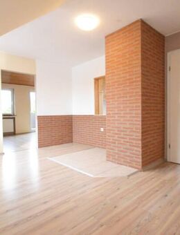 ++ Helle 3-Zimmer Wohnung mit Balkon in zentraler Lage ++ - Adendorf