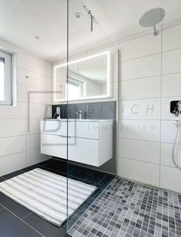 Zentral gelegene Doppelhaushälfte in Memmingen - Inklusive PV Anlage - Memmingen