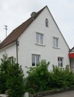 Gepflegtes EFH mit Grundstück, Garten, Garage, Stellplätze / 88447 Warthausen - Warthausen