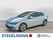 VW Golf, 1.5 TSI VIII Style, Jahr 2020 - Lemgo