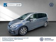 VW Touran, 1.5 TSI OPF R-line Highline, Jahr 2024 - Schleswig