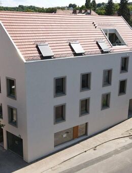 Perfekte Single Wohnung auf 3 Etagen - Besigheim