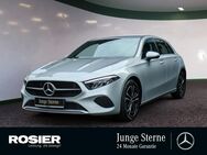 Mercedes A 200, Progressive Advanced, Jahr 2023 - Paderborn