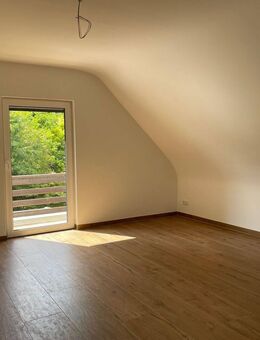 Modernes Wohnen in Butzbach in kernsanierter 3-Zimmer-Wohnung mit Balkon - Butzbach (Friedrich-Ludwig-Weidig-Stadt)